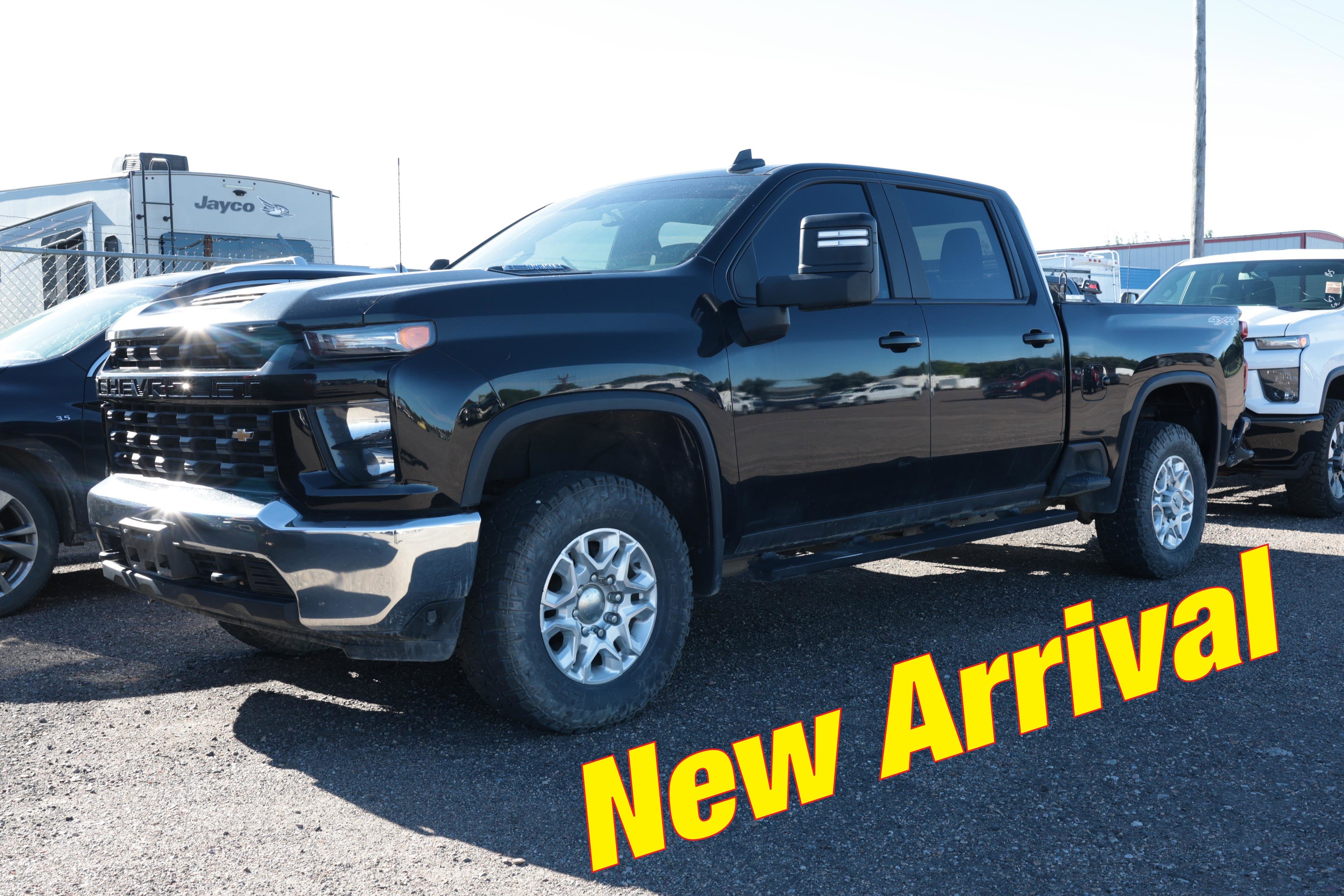 2020 Chevrolet Silverado HD LT 4WD Crew Cab Short Box's photo