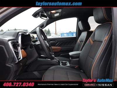 2025 GMC Canyon 4WD AT4