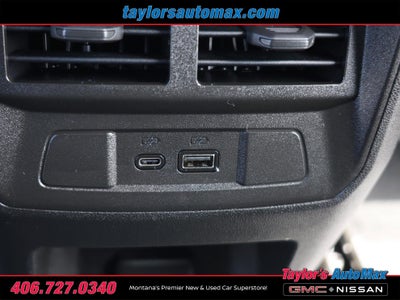 2023 GMC Canyon 4WD AT4