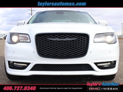 2022 Chrysler 300 Touring L