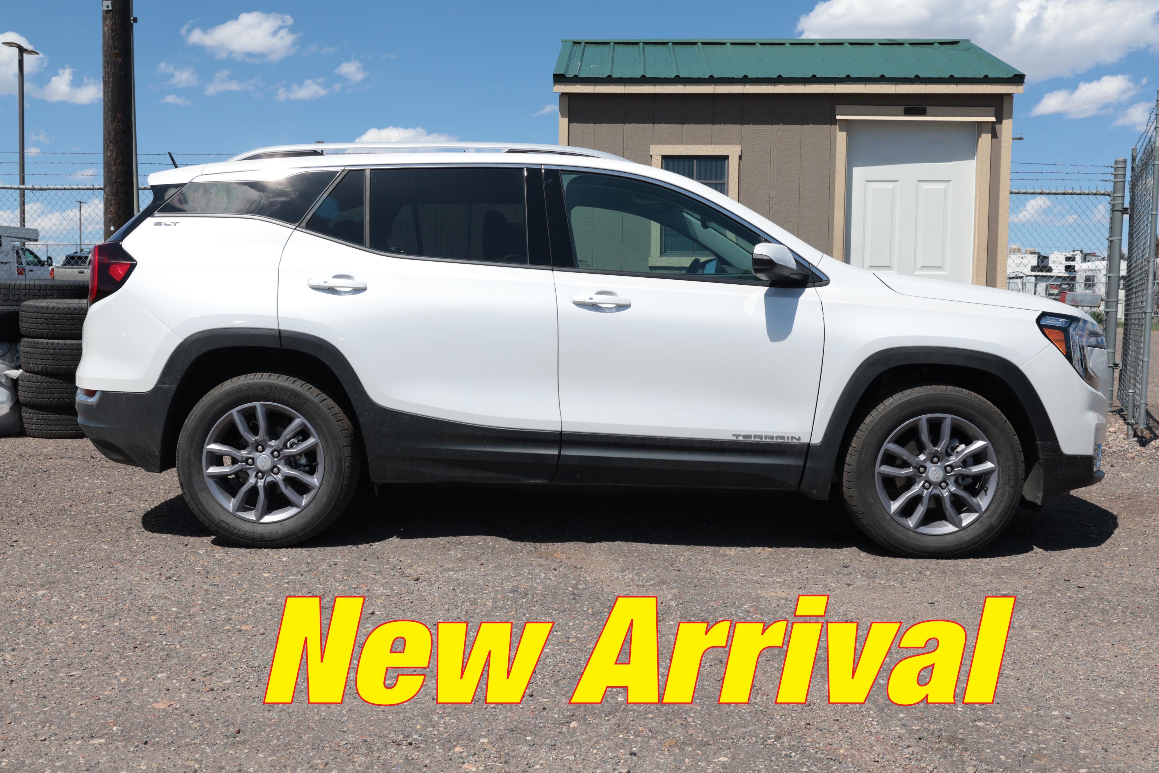 2023 GMC Terrain SLT