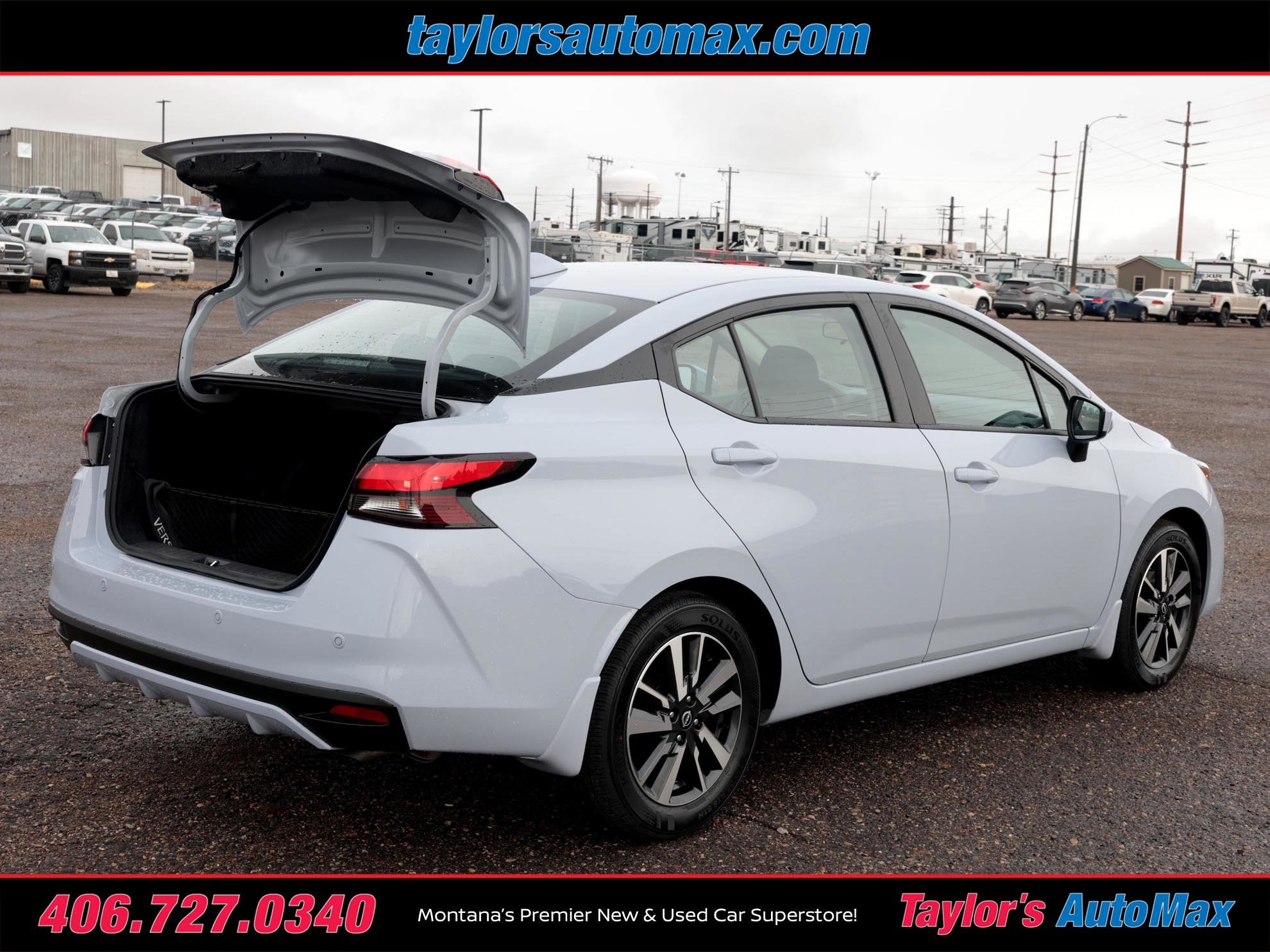 2025 Nissan Versa SV