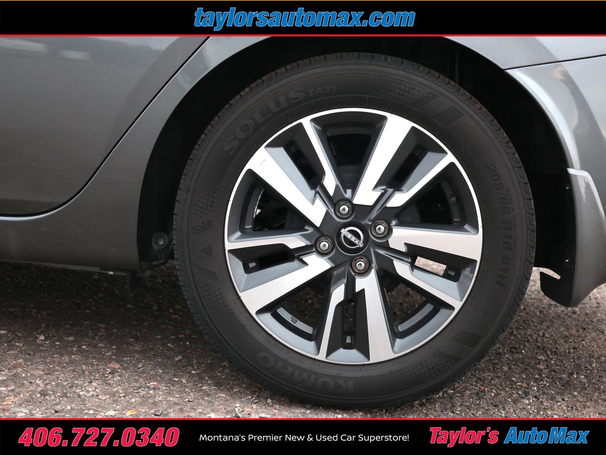 2025 Nissan Versa SV