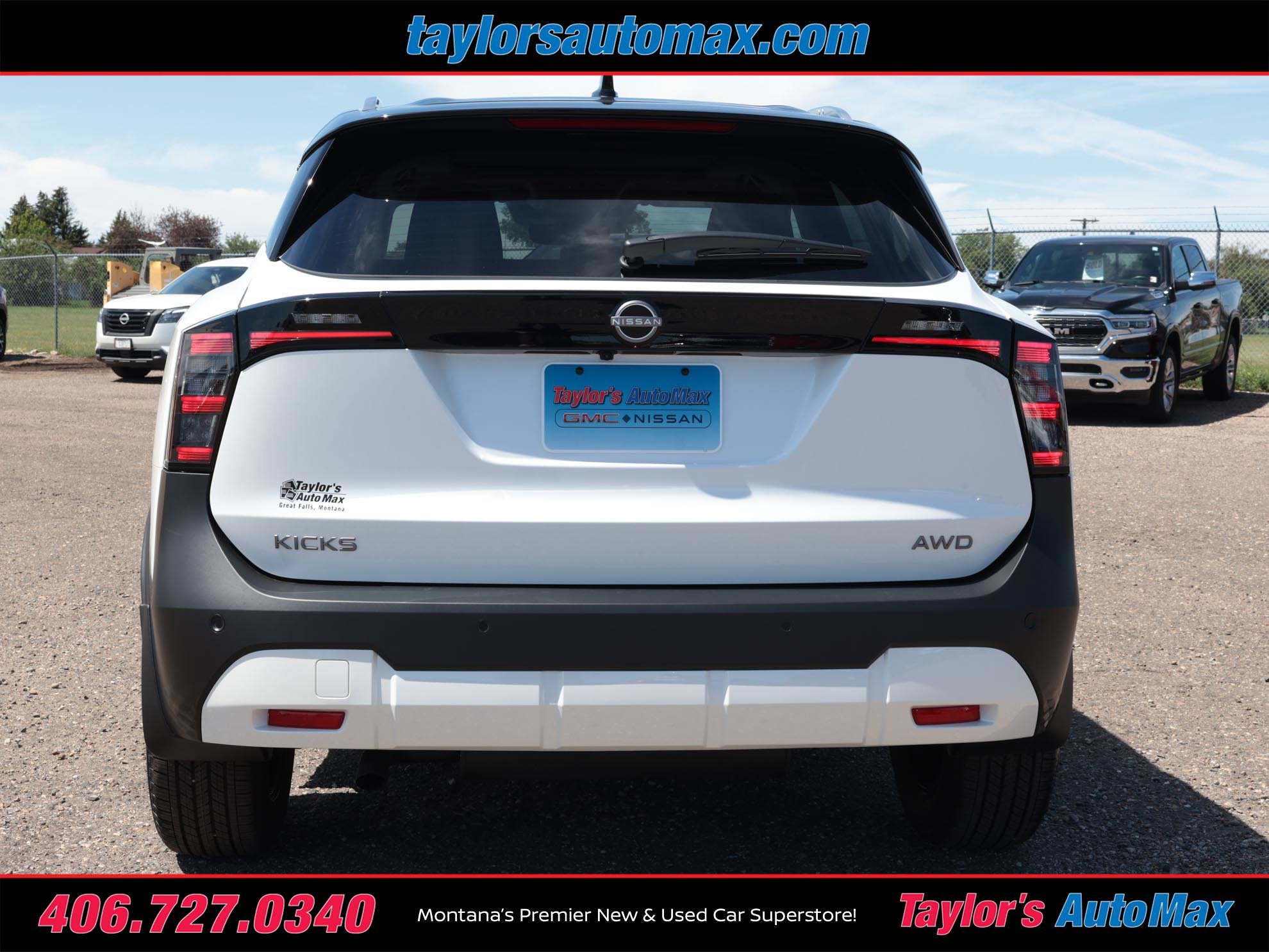 2026 Nissan Kicks SV