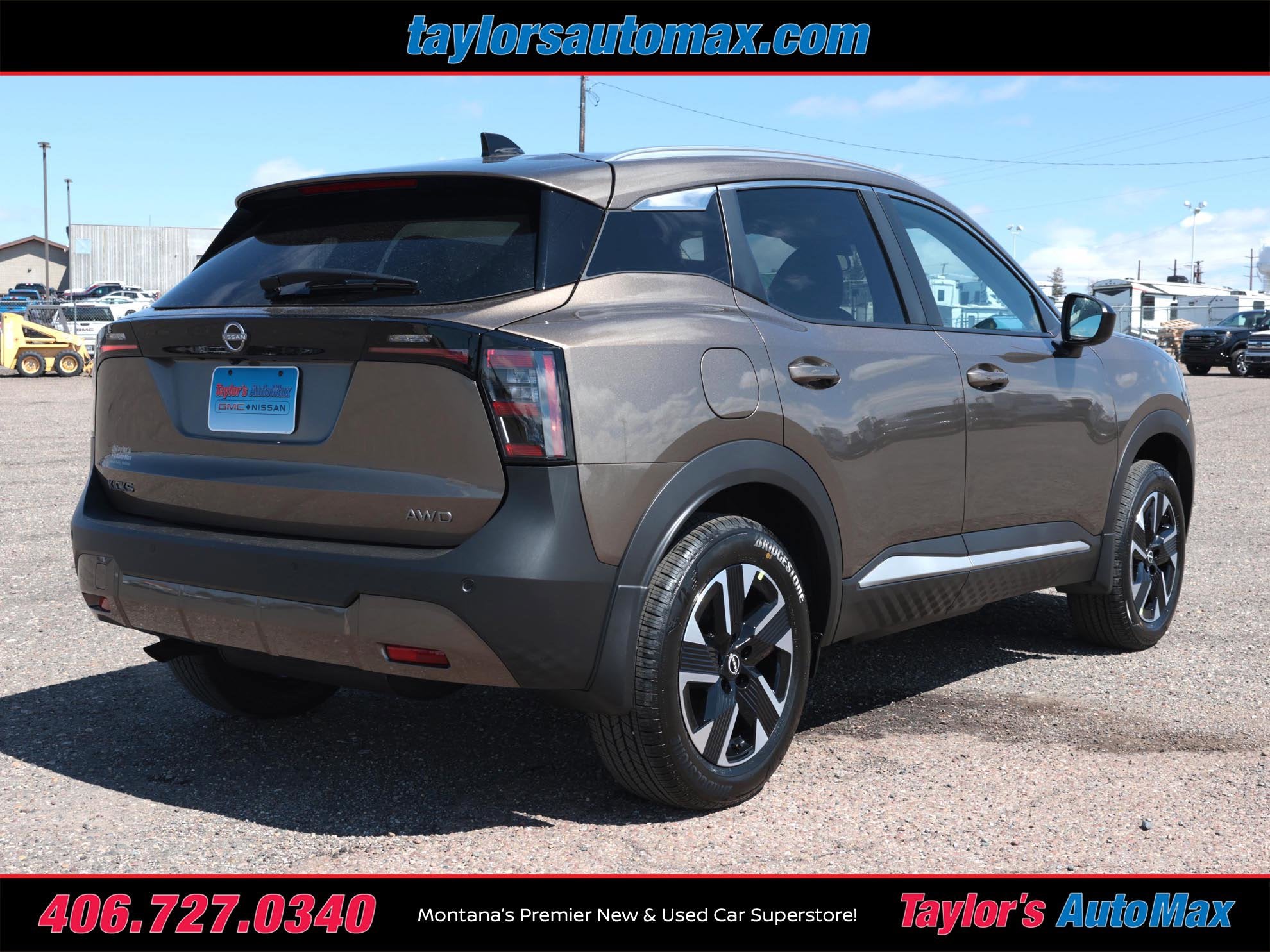 2026 Nissan Kicks SV