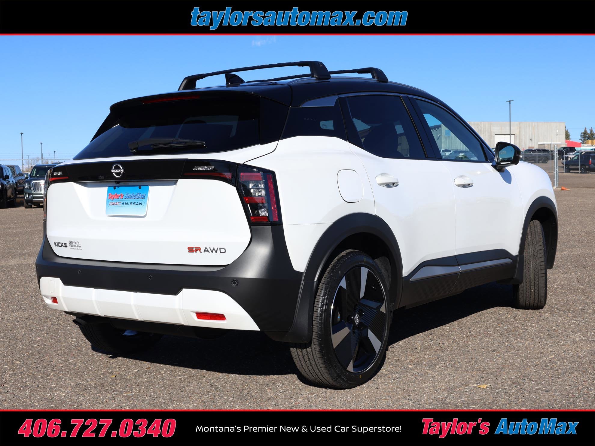 2026 Nissan Kicks SR