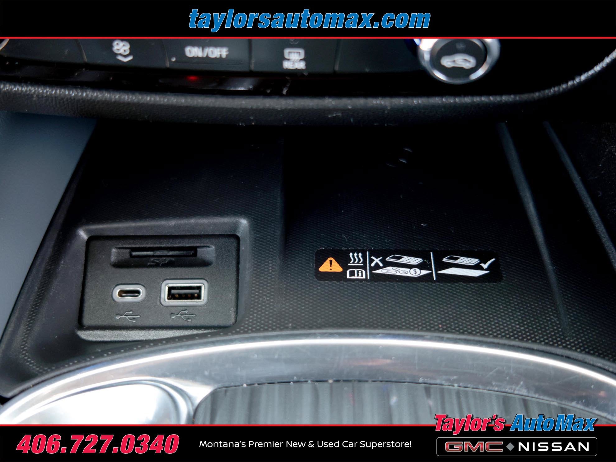 2023 Buick Enclave Essence