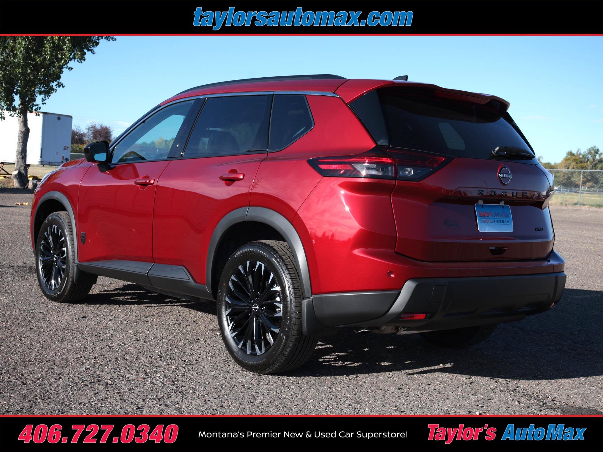 2026 Nissan Rogue Dark Armor