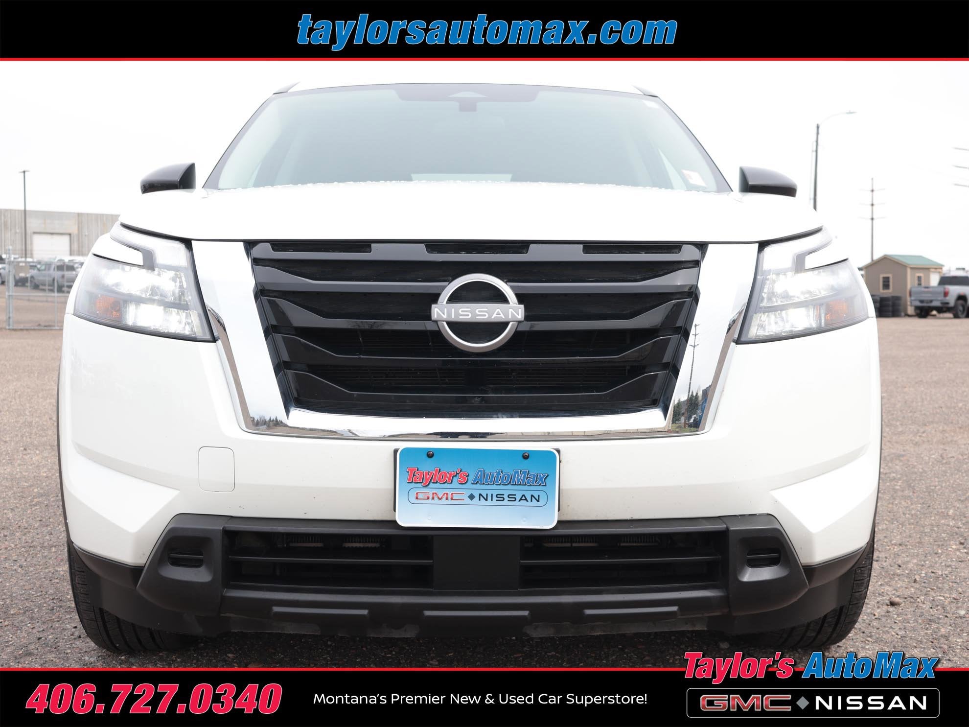 2024 Nissan Pathfinder S