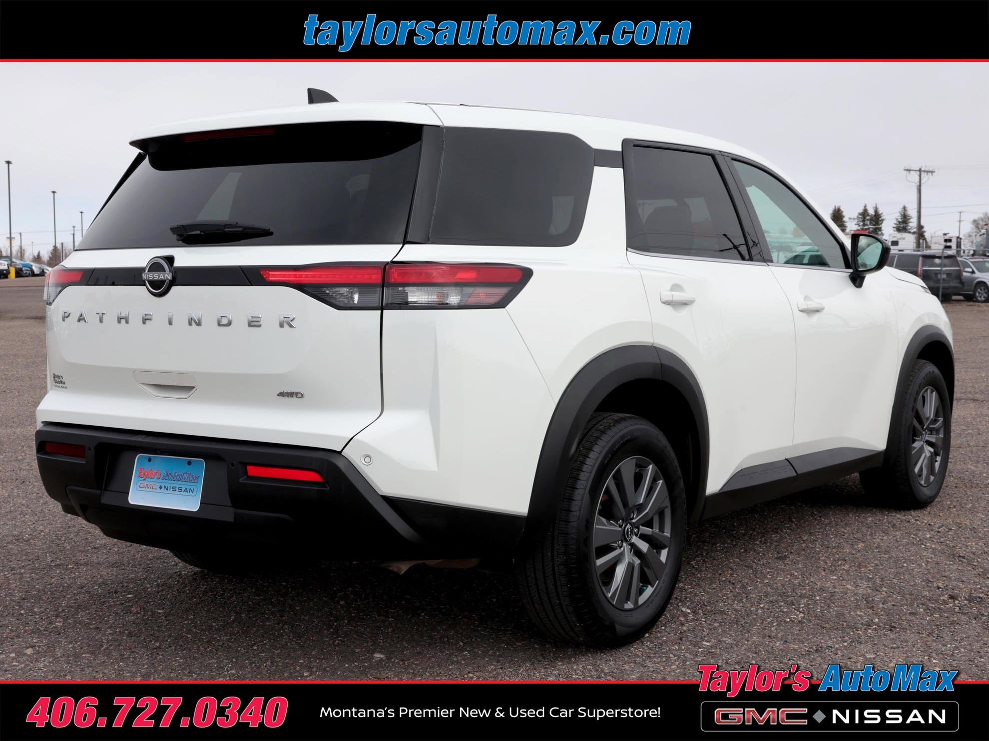 2024 Nissan Pathfinder S