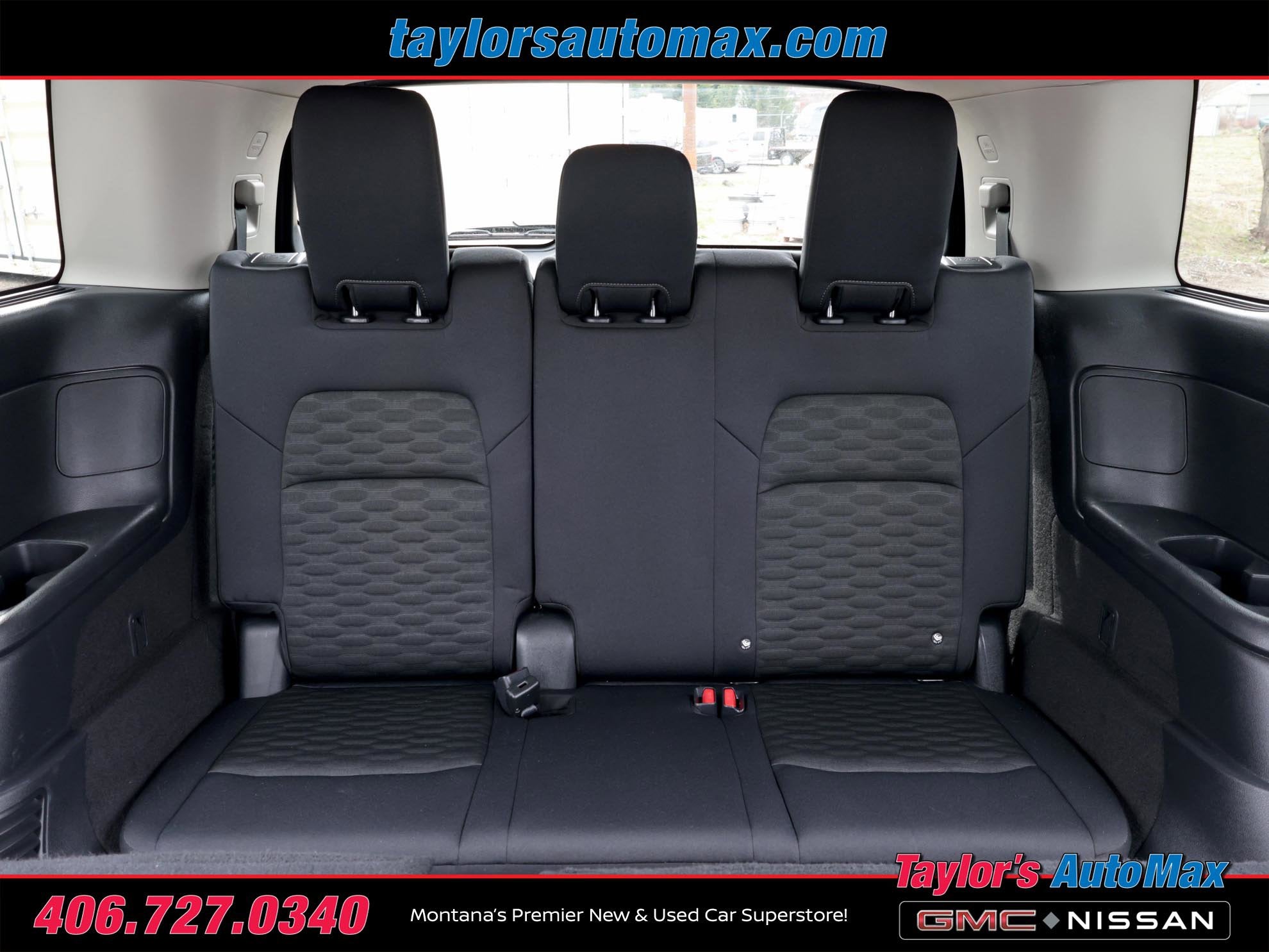 2024 Nissan Pathfinder S