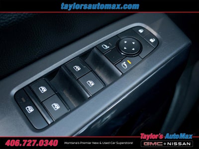 2024 Nissan Pathfinder S