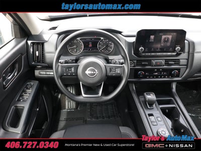 2024 Nissan Pathfinder S