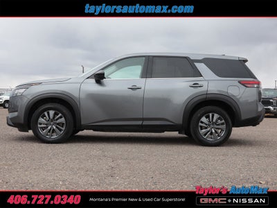 2024 Nissan Pathfinder S