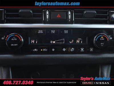 2024 Nissan Pathfinder SV