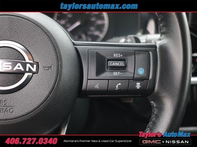 2024 Nissan Pathfinder SV