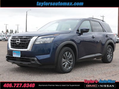 2024 Nissan Pathfinder SV