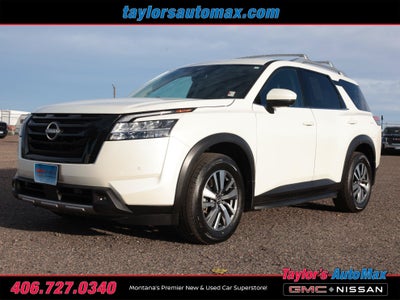 2023 Nissan Pathfinder SL