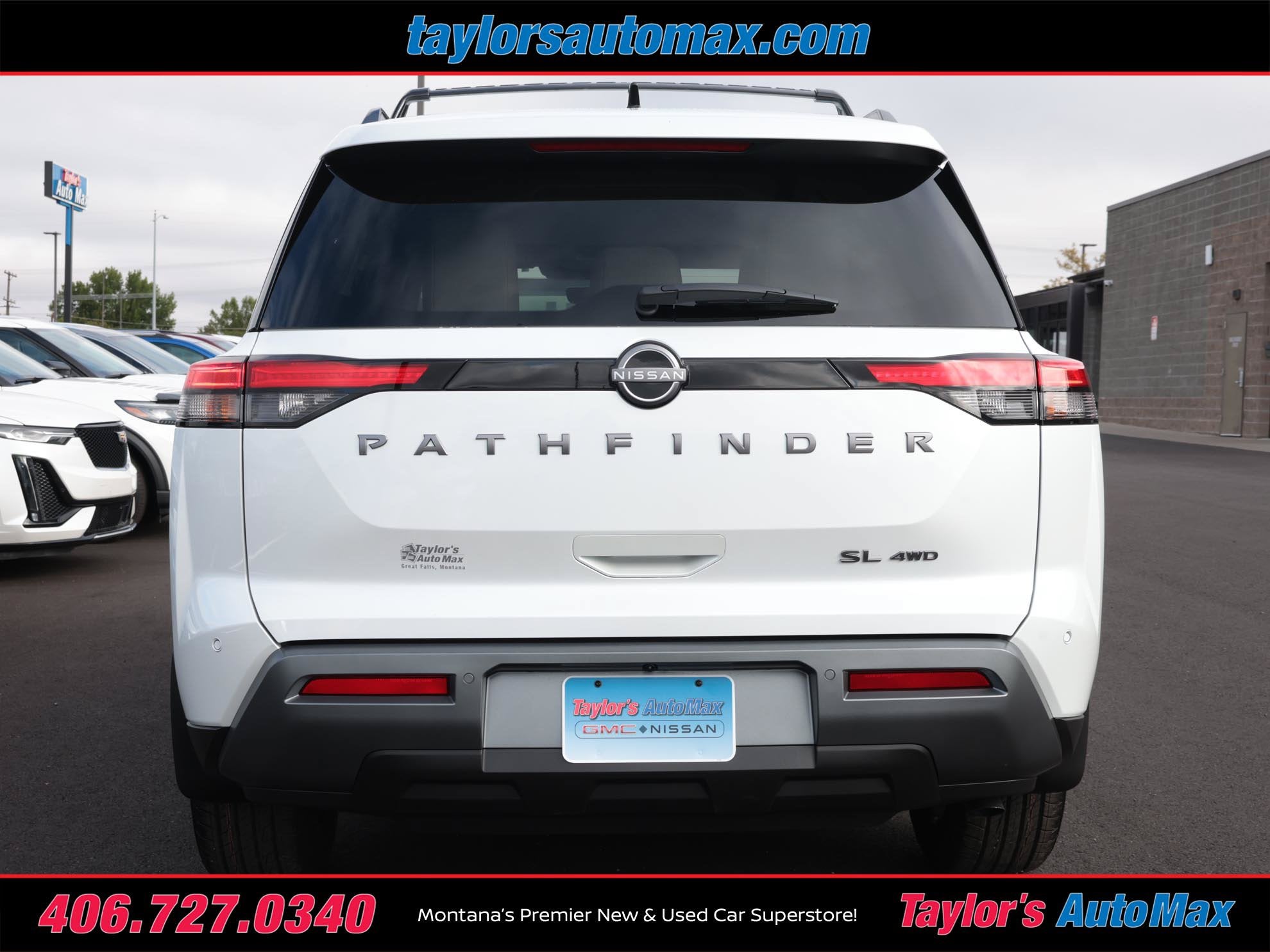 2026 Nissan Pathfinder SL