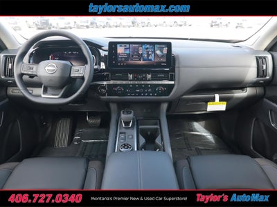 2026 Nissan Pathfinder SL