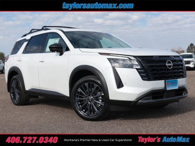 2026 Nissan Pathfinder SL