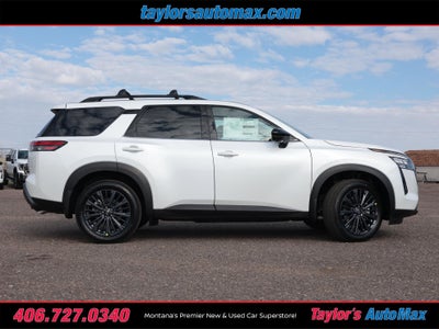 2026 Nissan Pathfinder SL