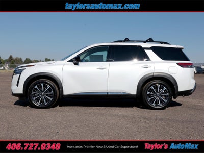 2026 Nissan Pathfinder Platinum