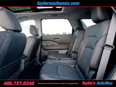 2026 Nissan Pathfinder Platinum