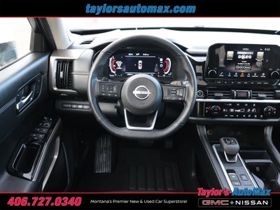 2024 Nissan Pathfinder Platinum