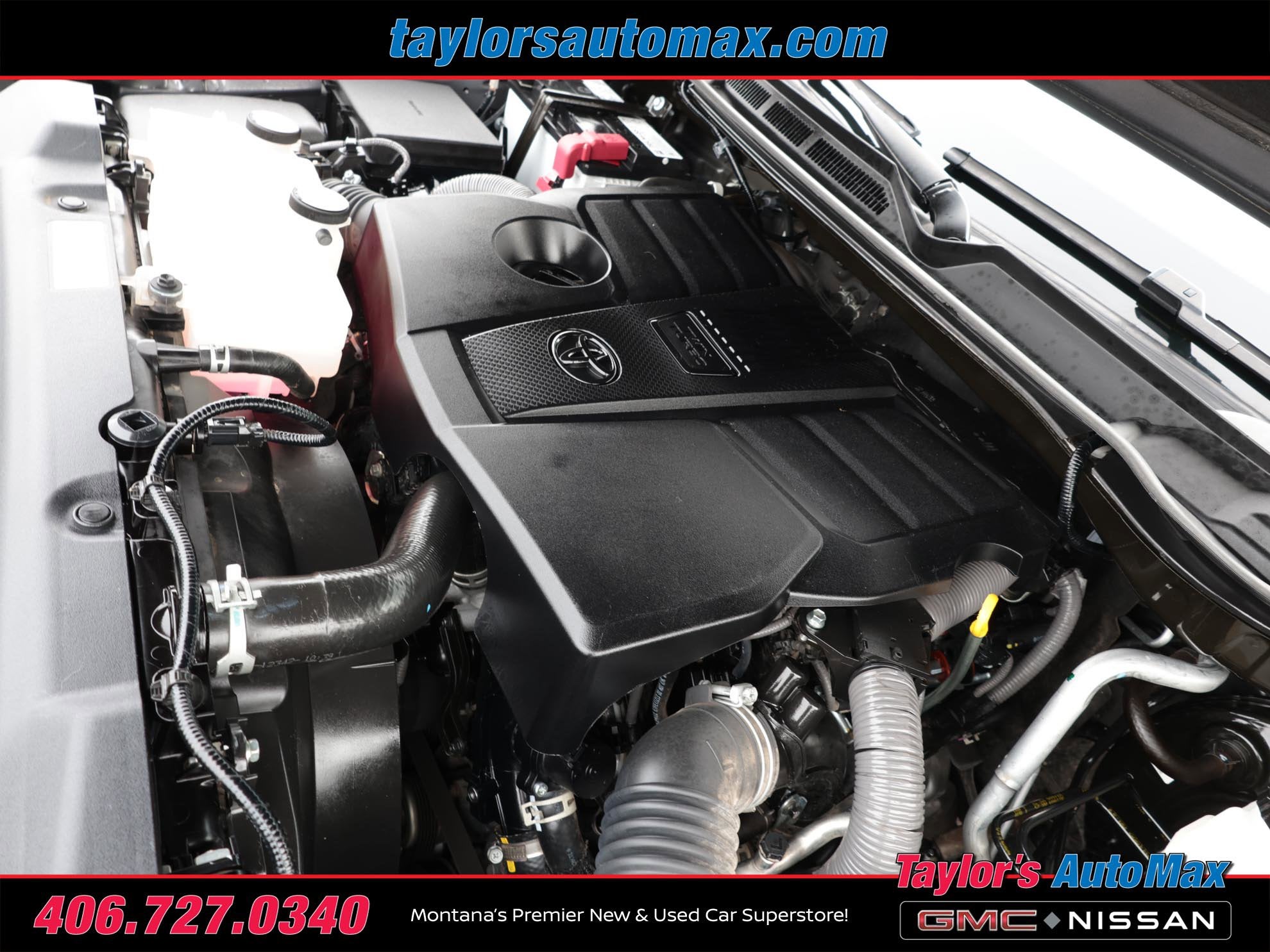 2022 Toyota Tundra 4WD SR5