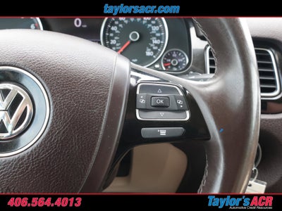 2013 Volkswagen Touareg Sport