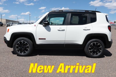 2023 Jeep Renegade Trailhawk